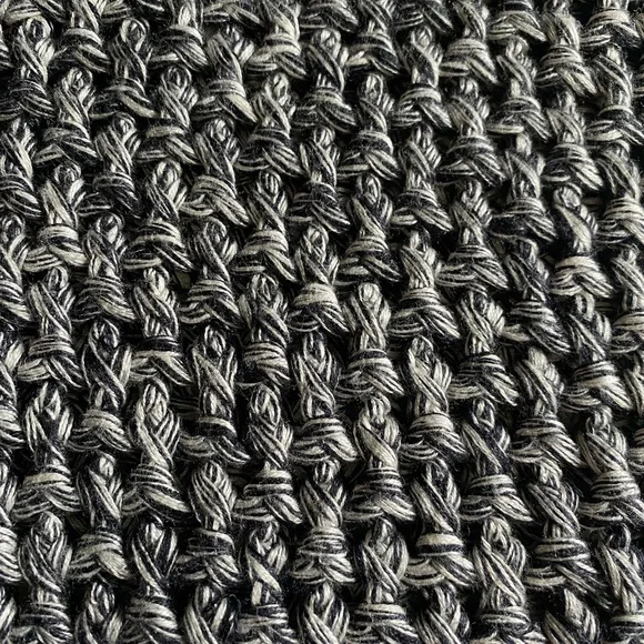 Indah Cowl neck - Picture 4 of 4